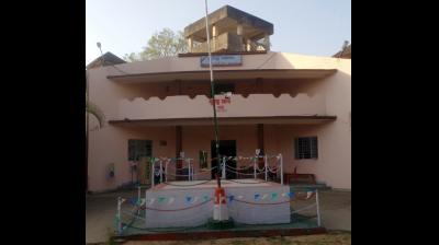 रांची: बुंडू में पेड़ से लटकता मिला युवक-युवती का शव, गुत्थी सुलझाने में जुटी पुलिस