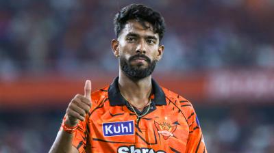 आईपीएल 2026: डेब्यू मैच में प्रफुल्ल हिंगे का तूफान, एसआरएच ने रोका आरआर का 'विजयरथ'