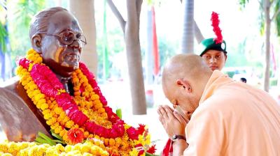 अंबेडकर जयंती: सीएम योगी, केशव प्रसाद, ब्रजेश पाठक, पंकज चौधरी ने किया बाबासाहेब को नमन