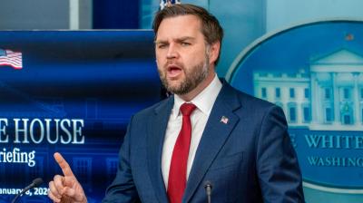 एच-1बी वीजा उल्लंघन को लेकर भड़के वेंस, बोले- सिस्टम तभी काम करता है जब आप खुद को अमेरिकी समझते हैं