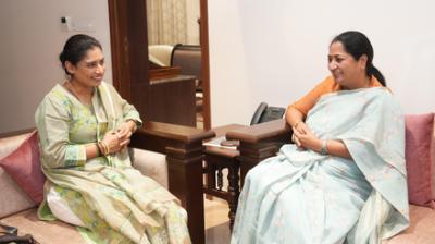 दिल्ली की मुख्यमंत्री रेखा गुप्ता से मिलीं मिताली राज, पूर्व कप्तान ने 'नारी शक्ति वंदन' को जरूरी कदम बताया