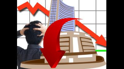 कमजोर वैश्विक संकेतों के चलते लाल निशान में बंद हुआ शेयर बाजार, सेंसेक्स 122 अंक फिसला