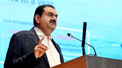 गौतम अदाणी बने एशिया के सबसे अमीर शख्स, मुकेश अंबानी को छोड़ा पीछे