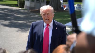 होर्मुज स्ट्रेट खुला, ईरान पर अमेरिकी नाकेबंदी जारी: डोनाल्ड ट्रंप