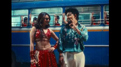 'बैंगल्स' से फिर छाए संजू राठौड़, ईशा मालविया संग नई केमिस्ट्री ने जीता दिल