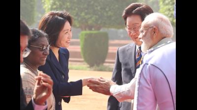 नई दिल्ली: के-पॉप महोत्सव में शामिल हुईं दक्षिण कोरिया की फर्स्ट लेडी किम हे क्यूंग
