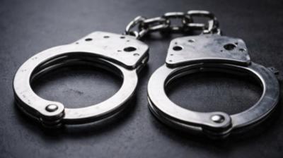 दिल्ली पुलिस के हेड कांस्टेबल को 2 लाख की रिश्वत लेते रंगे हाथों सीबीआई ने किया गिरफ्तार