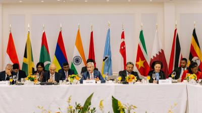 दुनिया के बीच मजबूत पुल की भूमिका निभाने को तैयार भारत: रिपोर्ट