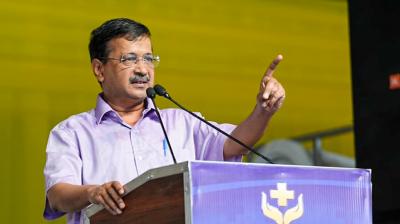 बागी सांसदों पर सख्त आम आदमी पार्टी, दल-बदल कानून के तहत कार्रवाई की तैयारी