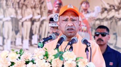 बेटियों ने पुलिस ट्रेनिंग में दिया मजबूती, तत्परता, समर्पण और अनुशासन का परिचय: सीएम योगी
