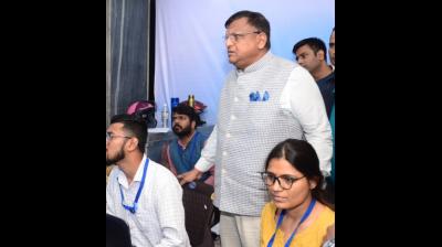बंगाल चुनाव: मतदाताओं को डराने-धमकाने की खबरों के बीच राज्य मुख्य निर्वाचन अधिकारी मनोज अग्रवाल काकद्वीप पहुंचे