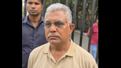 टीएमसी के कार्यकर्ता और नेता पश्चिम बंगाल का खराब कर रहे माहौल: दिलीप घोष