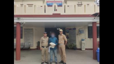 उत्तरकाशी पुलिस ने नशा तस्कर को किया गिरफ्तार, 794.50 ग्राम चरस जब्त