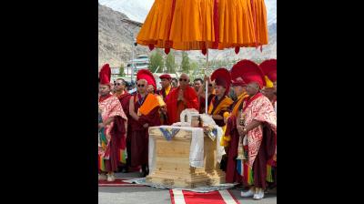 तथागत के पवित्र अवशेषों की प्रदर्शनी से आध्यात्मिक और सांस्कृतिक पर्यटन को मिलेगा बढ़ावा: पीएम मोदी