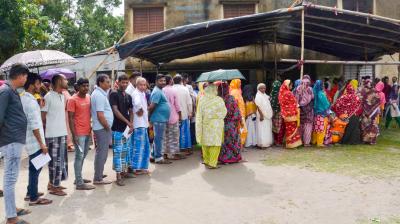 चार प्रमुख राज्यों में भारी मतदान से राजनीतिक समीकरण में बदलाव के संकेत