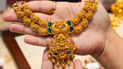 मध्य पूर्व में तनाव के बीच सोने और चांदी में सीमित दायरे में कारोबार