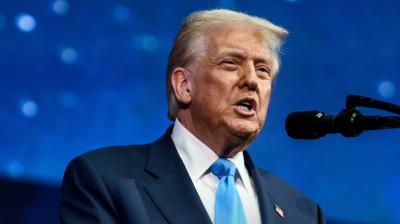 अमेरिकी व्यापारिक समूहों और लॉमेकर्स ने ट्रंप टैरिफ के खिलाफ सुप्रीम कोर्ट के फैसले का किया स्वागत