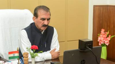 हिमाचल बोर्ड 10वीं का रिजल्ट घोषित, सीएम सुक्खू ने टॉपर से कहा-अच्छा इंसान बनना