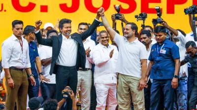 तमिलनाडु में कांग्रेस के खेमे से बन सकते है दो कैबिनेट मंत्री, पांच विधायकों ने दिया है समर्थन
