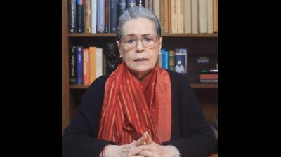 सोनिया गांधी गुरुग्राम के मेदांता अस्पताल से नियमित जांच के बाद घर लौटीं, मंगलवार रात हुईं थी भर्ती