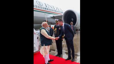 पीएम मोदी पहुंचे नीदरलैंड, आधिकारिक दौरे पर प्रधानमंत्री किंग, विलेम-अलेक्जेंडर से करेंगे मुलाकात