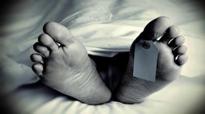 पूर्वांचल एक्सप्रेस-वे पर भीषण हादसा, कंटेनर में घुसी कार, पांच लोगों की मौत