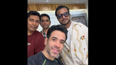 तुषार कपूर ने पूरा किया 'गोलमाल 5' का अहम शेड्यूल, लिखा-पिक्चर अभी बाकी है