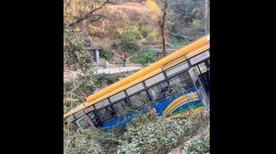 नेपाल के धादिंग में त्रिशूली नदी में गिरी यात्रियों से भरी बस, मौत का आंकड़ा 18 तक पहुंचा