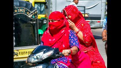 ओडिशा समेत इन राज्यों में भीषण गर्मी का कहर, 45 डिग्री के करीब पहुंचा पारा