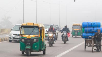 मौसम ने बदला फिर मिजाज, उत्तर पश्चिमी भारत की पहाड़ियों पर हो रही बर्फबारी का असर अब मैदानी इलाकों में