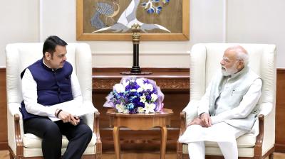 महाराष्ट्र के सीएम फडणवीस की पीएम मोदी से मुलाकात, इन मुद्दों पर हुई चर्चा