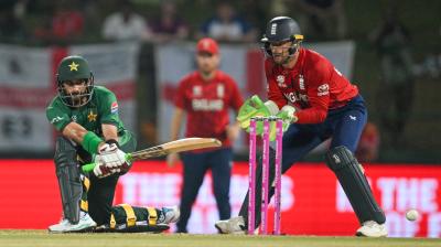 टी20 वर्ल्ड कप: साहिबजादा फरहान ने खेली दमदार पारी, पाकिस्तान ने 9 विकेट खोकर बनाए 164 रन