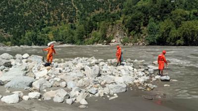 जम्मू-कश्मीर: किश्तवाड़ में कुदरत का कहर! दो जगहों पर फटा बादल
