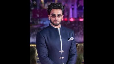 'डॉन 3' छोड़ने के विवाद पर नरम पड़ा एफडब्ल्यूआईसीई, रणवीर को बातचीत का न्योता