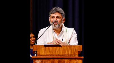 सख्त फैसला : कर्नाटक में कर्मचारियों को सुबह 10 बजे तक ऑफिस पहुंचना अनिवार्य, 'कर्तव्य' ऐप से हाजिरी
