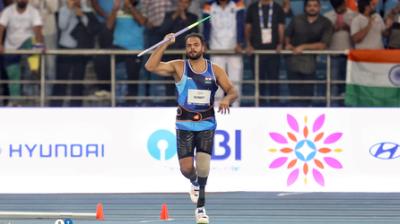 सुमित अंतिल: छोटी उम्र में पिता को खोया, एक हादसे ने बदली जिंदगी, दो पैरालंपिक में गोल्ड जीतकर रचा इतिहास