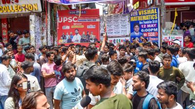 पटना के खान ग्लोबल स्टडीज सेंटर की फायर सेफ्टी की जांच, कई कमियां पाई गईं