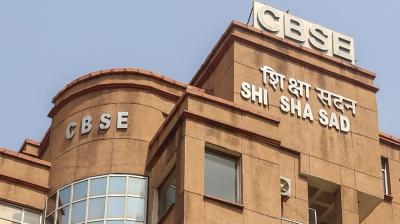 सीबीएसई मूल्यांकन गड़बड़ी : दिल्ली हाईकोर्ट ने केंद्र और सीबीएसई को जारी किया नोटिस