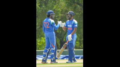 त्रिकोणीय सीरीज: इंडिया ए ने रोमांचक मुकाबले में श्रीलंका ए को 8 रन से हराया