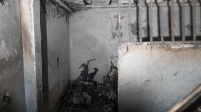 दिल्ली के तुगलकाबाद एक्सटेंशन में बहुमंजिला इमारत में लगी भीषण आग, 3 लोगों की मौत