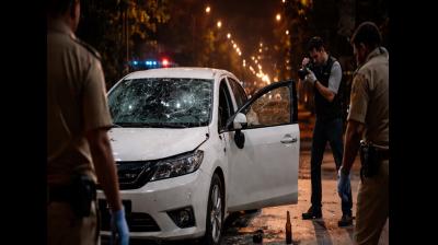 बिहार में शराब पार्टी की सूचना पर दबिश देने पहुंची टीम पर हमला, कई पुलिसकर्मी घायल