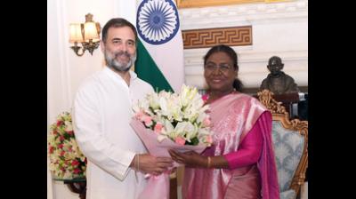 राहुल गांधी और मल्लिकार्जुन खड़गे ने राष्ट्रपति मुर्मू को दीं जन्मदिन की शुभकामनाएं
