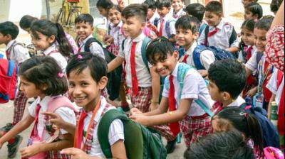 छात्रों के हितों को सर्वोच्च प्राथमिकता, बीएसबी से संबद्ध विद्यालयों को मुख्यधारा से जोड़ रही योगी सरकार