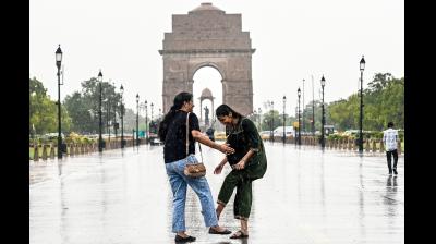 दिल्ली-एनसीआर में गर्मी से राहत, पूरे हफ्ता 40 डिग्री से नीचे रहेगा पारा, 26, 27 और 29 जून को बारिश के आसार