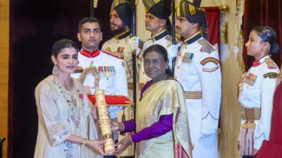 'पूरी तरह से सम्मान की हकदार', हॉकी इंडिया ने सविता पूनिया को पद्म श्री मिलने पर दी बधाई