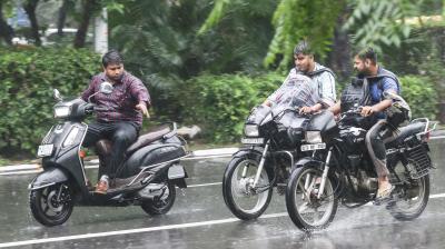 दिल्ली-एनसीआर में मानसून की आहट, अगले छह दिनों तक गरज-चमक और हल्की बारिश के आसार