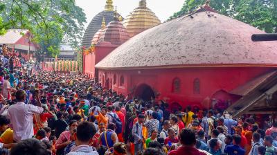 अंबुबाची महायोग में कामाख्या मंदिर पहुंचे 8 लाख से अधिक श्रद्धालु, सीएम बोले- यह आस्था का विराट संगम