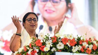 दिल्ली: सीएम रेखा गुप्ता ने कोचिंग सेंटरों को आग से सुरक्षा के उपाय करने के लिए एक महीने का दिया समय