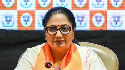 दिल्ली में ई-ऑफिस व्यवस्था के एक साल पूरे, फाइलों के निस्तारण और पारदर्शिता में हुआ सुधार: सीएम रेखा गुप्ता